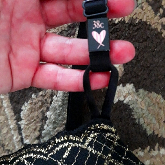 2x*Host Pick*VS Sexy Tee lightly lined demi bra - Picture 6 of 15